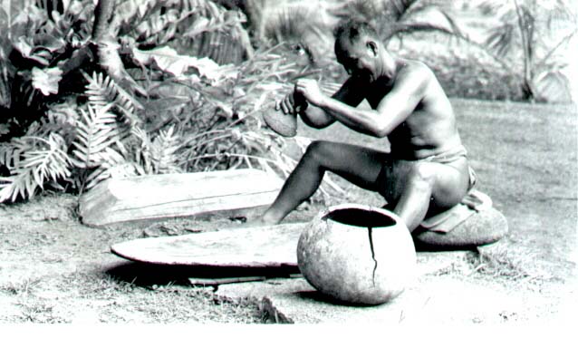 Waikiki Poi Making, 1940